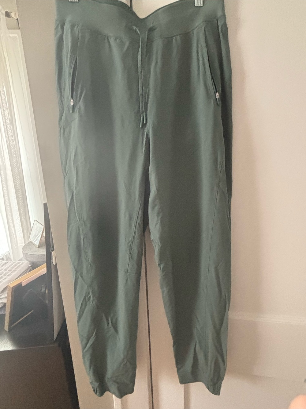 lululemon License to Train High Rise Pant in medium forest